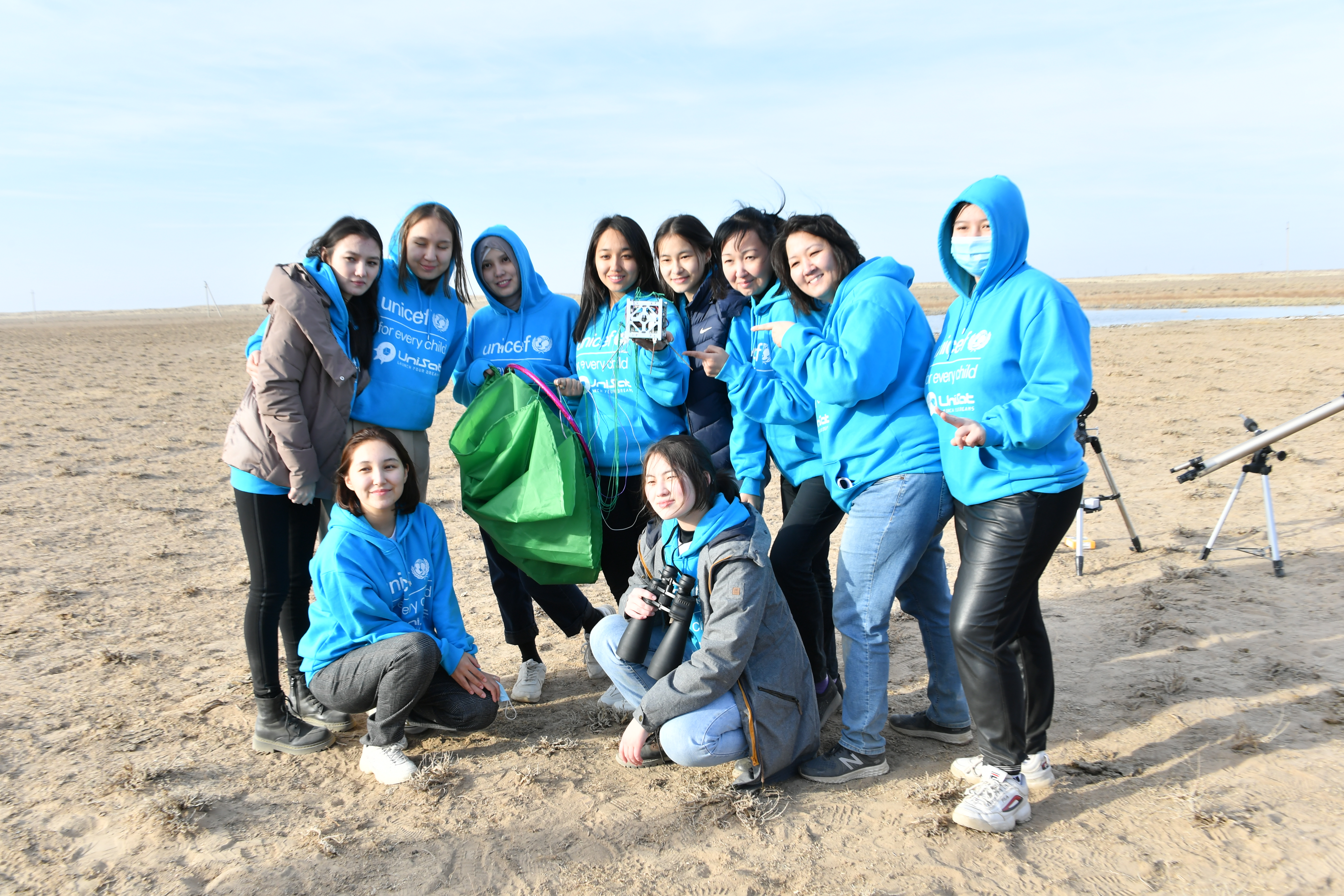 Образовательная программа по разработке наноспутников UniSat для девочек (UNEPG)